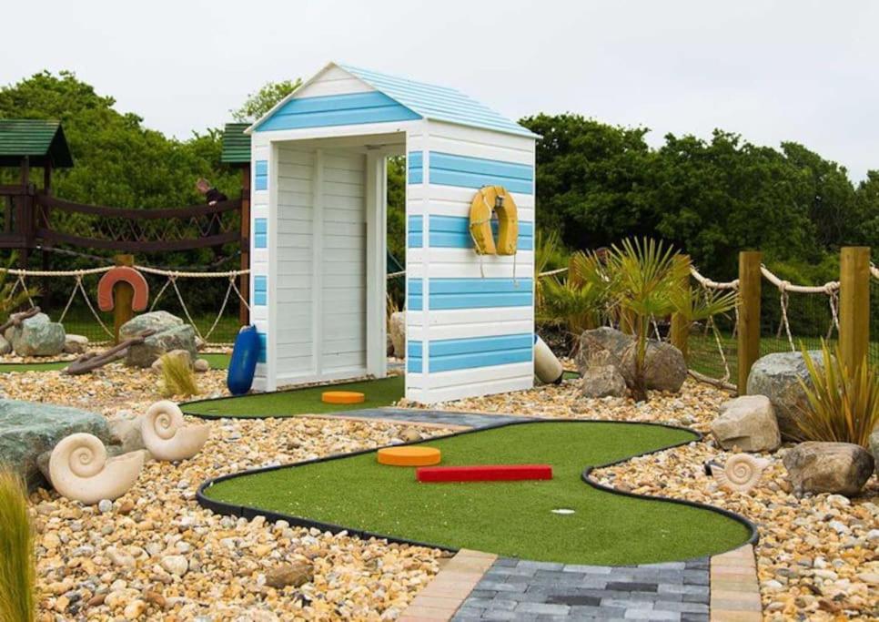 Villa Yarborough View 1 Whitecliff Bay Bembridge Isle Of Wight Esterno foto